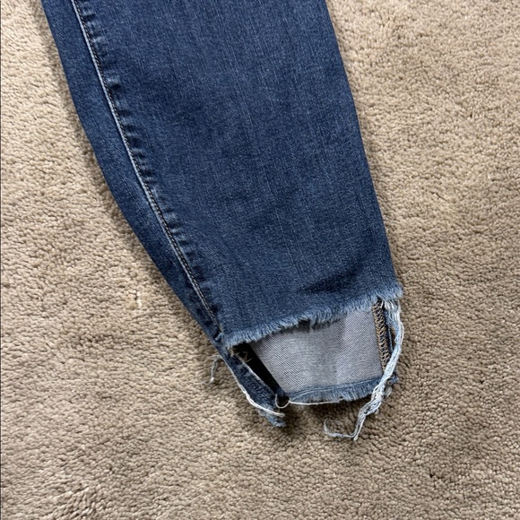 Frame Denim Indigo Skinny Jeans - Picture 4 of 8